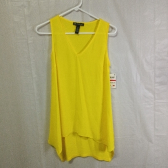 INC International Concepts Sleeveless Top In Sunray Hi Low Breathable Size S Nwt - Picture 1 of 6